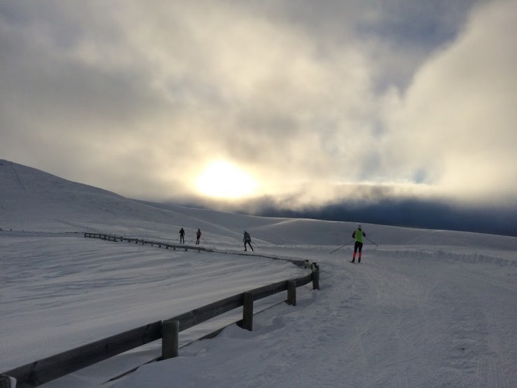 USST members enjoyed exceptional skiing situations (photo: Sophie Caldwell)