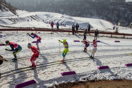 Thomas O'Harra (back left) staying with the leaders during the initial leg of the men's relay at the Junior Planet Championships in Almaty, Kazakhstan (Photograph: Logan Heinemann) 