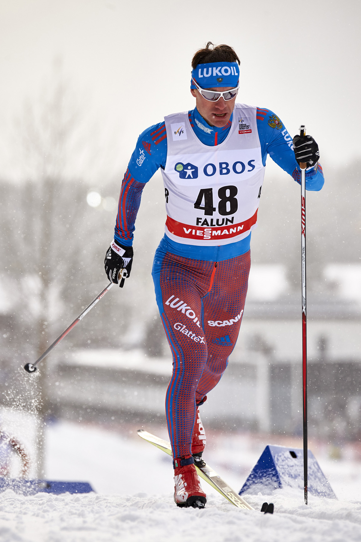 Maxim Vylegzhanin competing in the 10 k classic in Falun, Sweden, in 2016. (Photo: Fischer/NordicFocus)