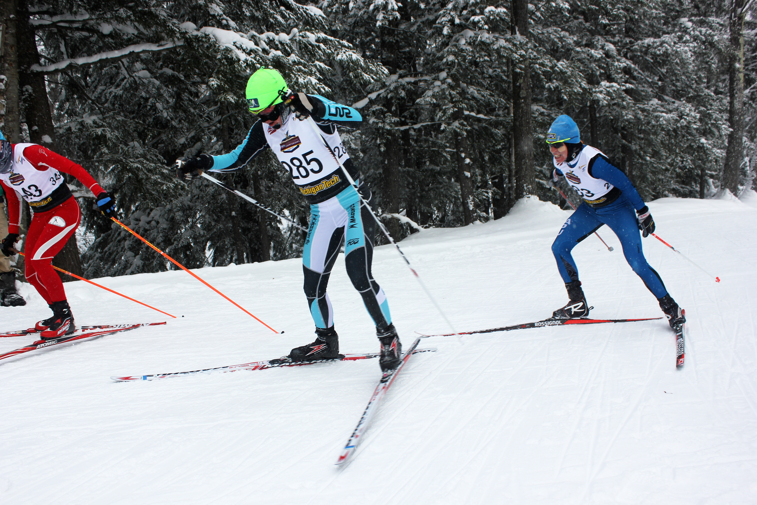 Caitlin Gregg (l) of Team Gregg/Madshus leads Rosie Brennan (r) of APU on in the final lap of the 10 k freestyle at the 2015 U.S. Cross Nation Championships in Houghton, Mich. Gregg won the race, even though Brennan earned third spot. 